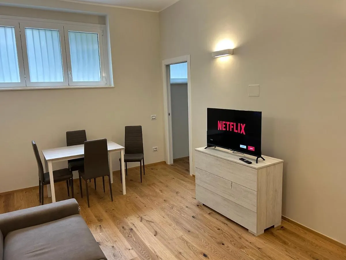 Moscova Luxury Bruno Apartment Milan